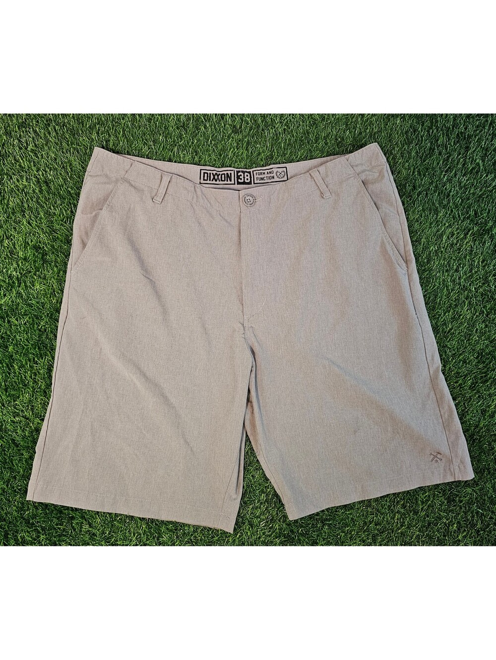 Dixxon Form and Function Men's Shorts Size 38 Beige